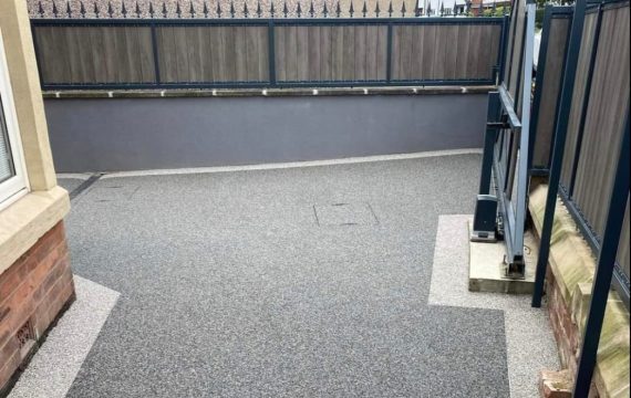 How much does a resin driveway cost per m2?