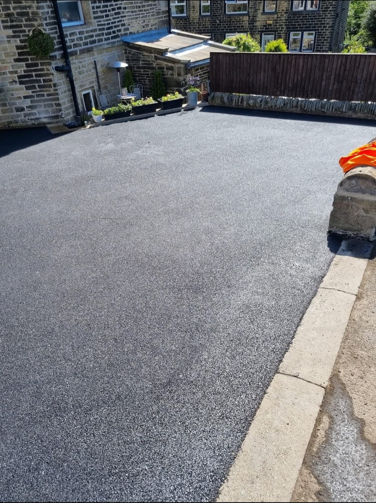 Tarmac Driveways in Leeds