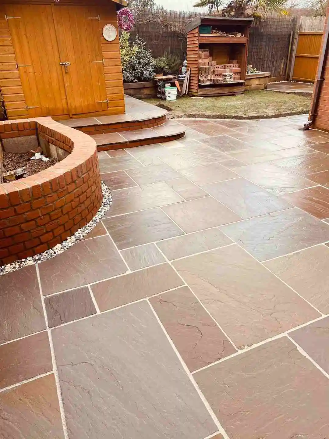 Flagstone driveways